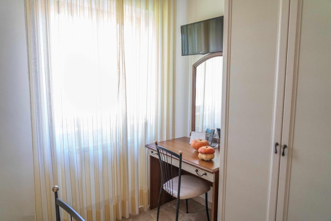 Agriturismo Bella Cima Монтефьясконе Экстерьер фото